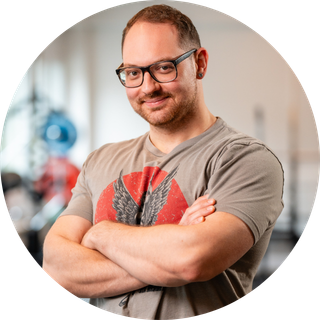 Julian Kohler Powerlifting Coach Julian Kohler is a Powerlifting Coach with many years of experience as an athlete, meet day handling, technical analysis and making people stronger.