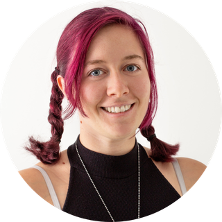 Delia Gerber Physiotherapist and Powerlifting Coach Delia is a Swiss Physiotherapist that offers health and rehabilitation coaching as well as powerlifting training guidance for beginners and intermediates.